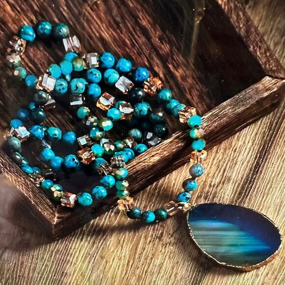 Bohemian Natural Stone Glass Knot Pendant Necklace: Teal Drop Pendant in Gift B - Picture 1 of 7
